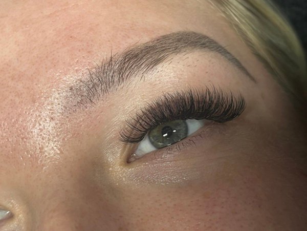 Volume Lashes